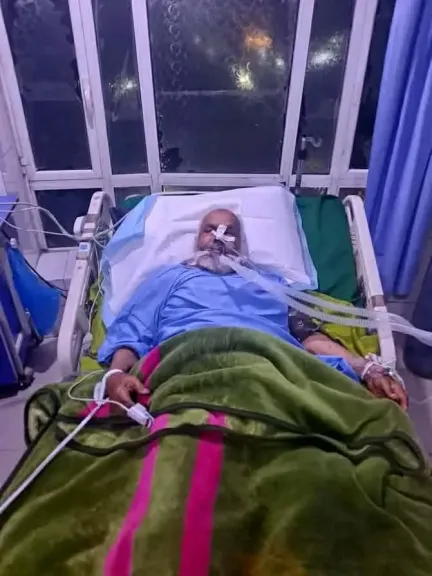 الحوثيون يرفضون القبض على المتهم بطعن أمام مسن في مسجد ببلاد الروس بمحافظة صنعاء